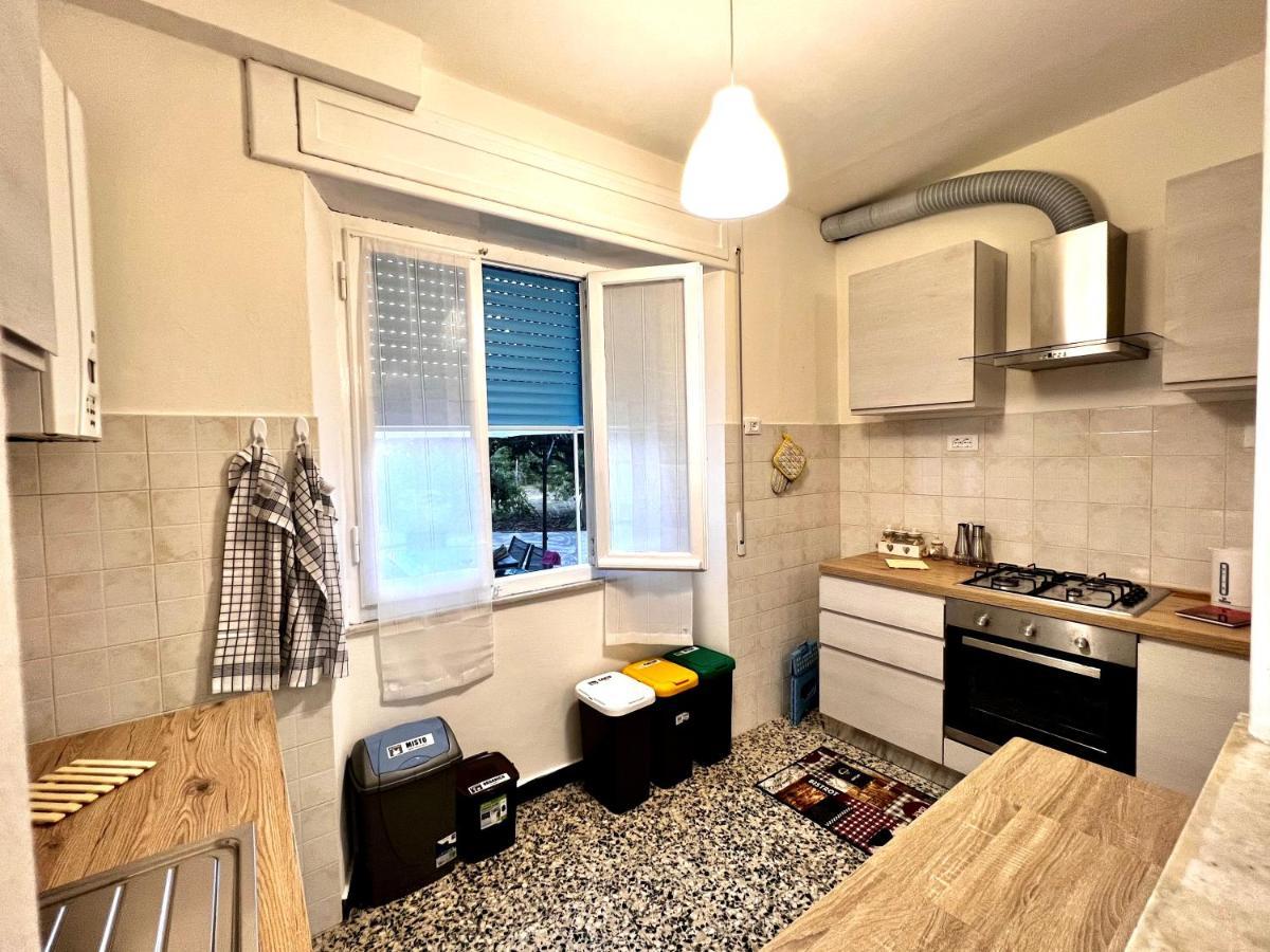 Il Giardino Delle Cycas Appartement Romito Magra Buitenkant foto