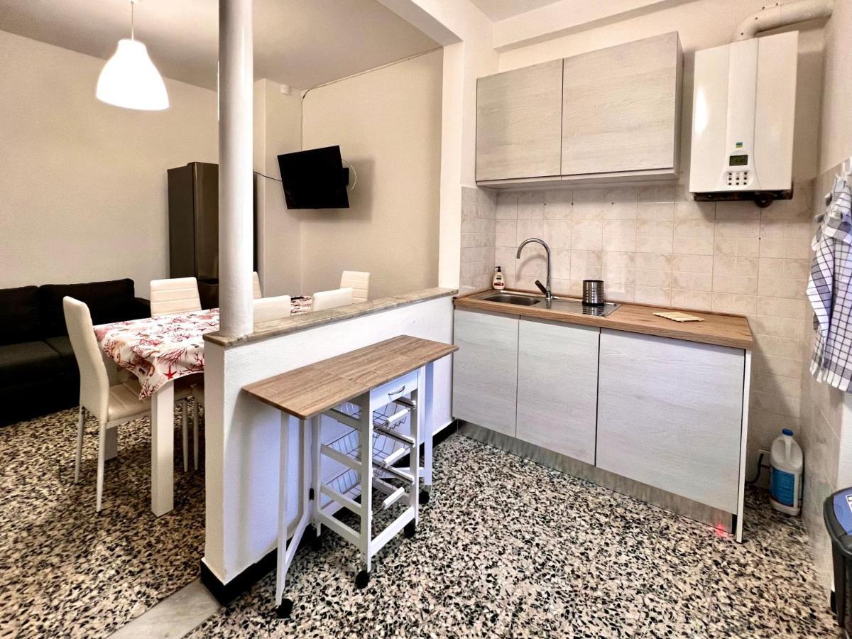 Il Giardino Delle Cycas Appartement Romito Magra Buitenkant foto