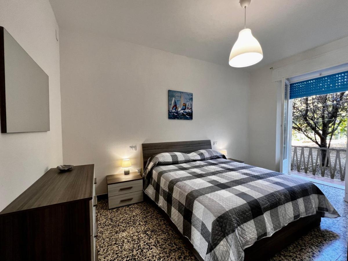 Il Giardino Delle Cycas Appartement Romito Magra Buitenkant foto